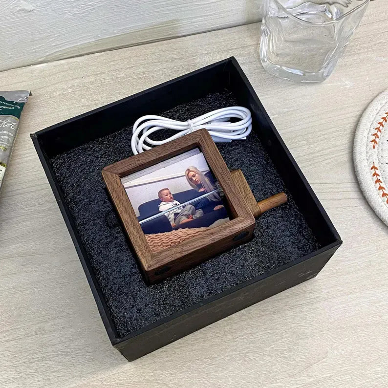 Personalized Photo Album Flip Book Frame – New Mechanical Hand Motion Animation Gift in Black Walnut